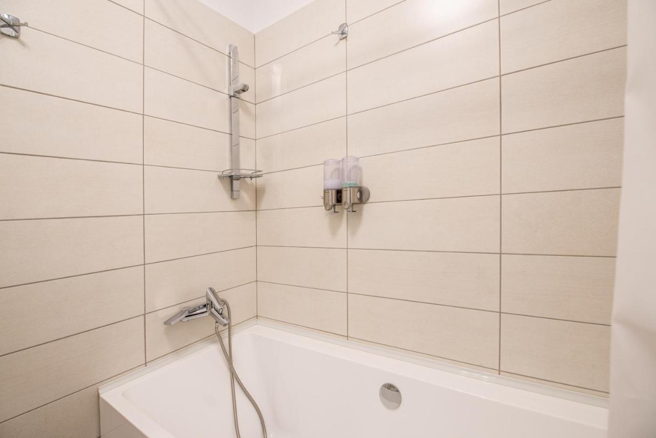 Luxury Westpark 2 Presidentialsuite With Lake View W4 Bucharest Luaran gambar